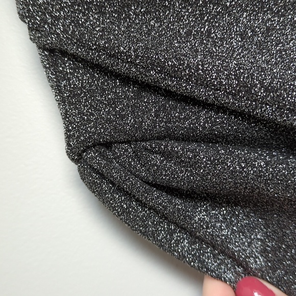 Shimmering ensemble - Picture 5 of 15